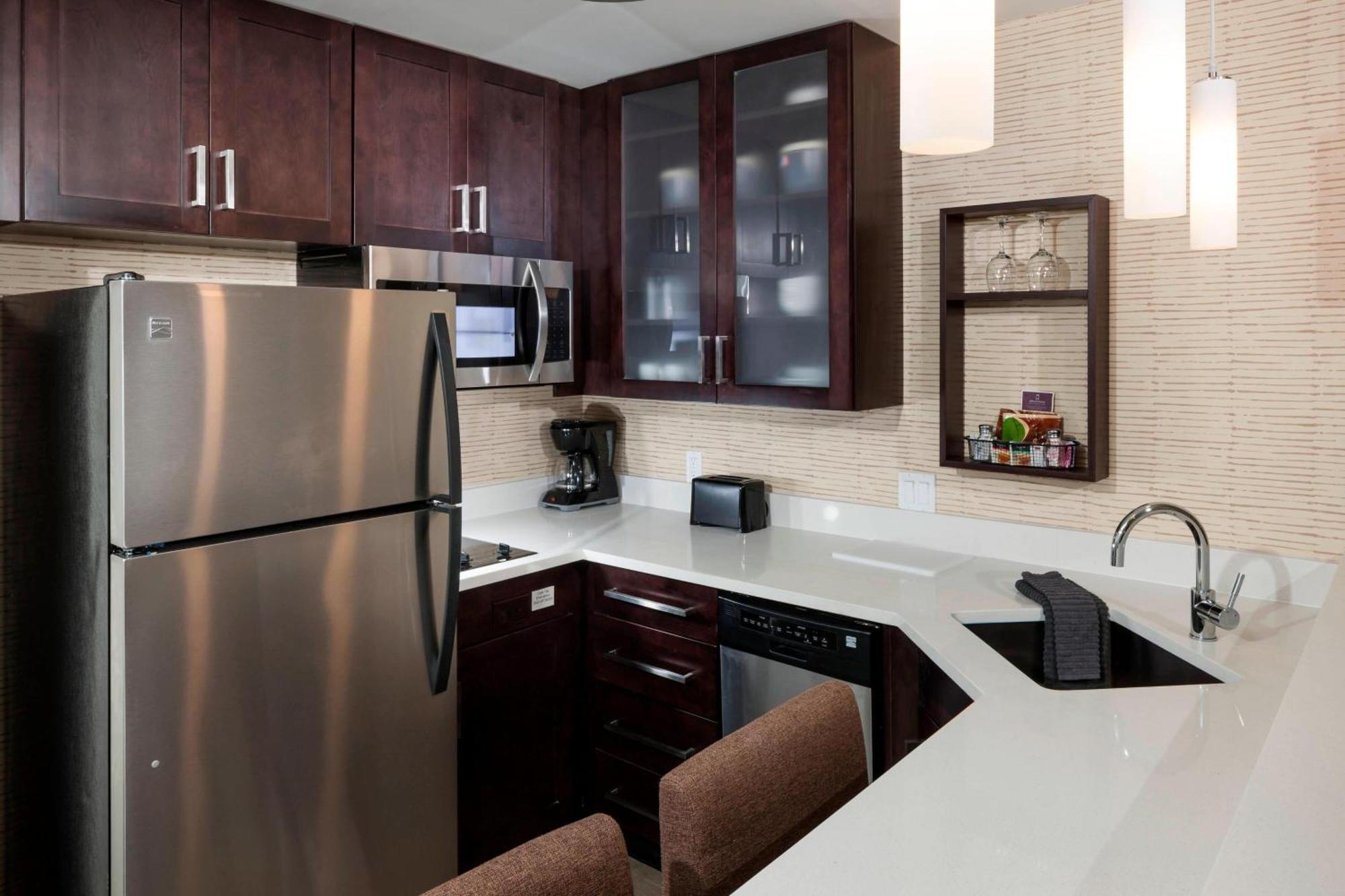 Residence Inn By Marriott Клиъруотър Бийч Екстериор снимка